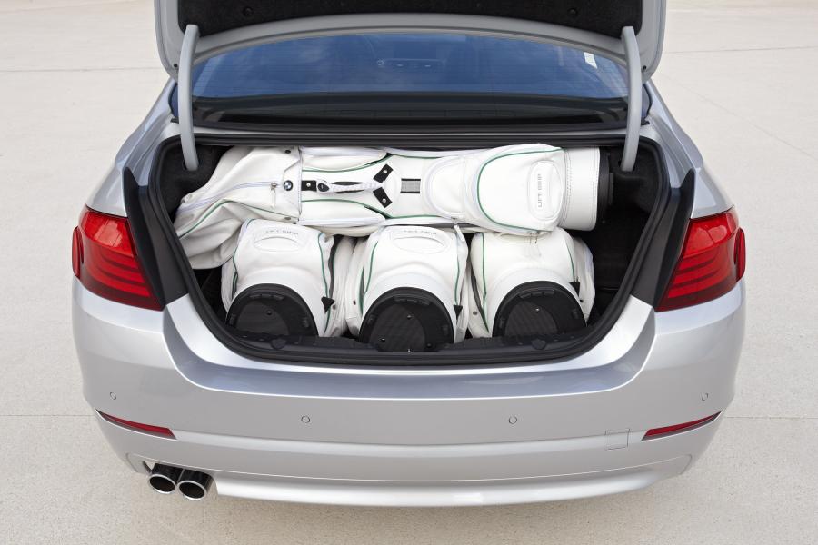  BMW 5-Series Long-Wheelbase 2010 года  (CN) (фото 43 из 77)